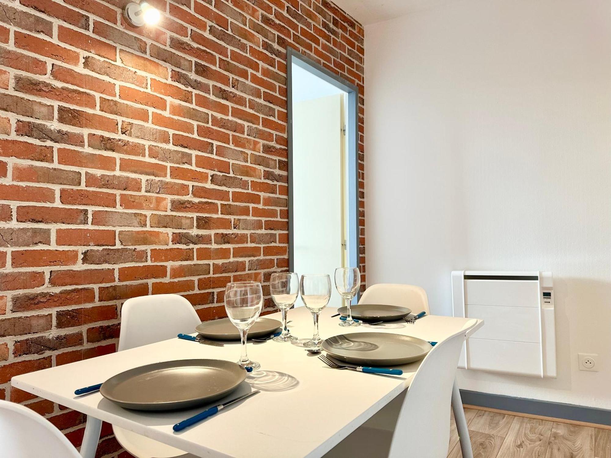 Apartamento La Confluence - Vue Imprenable & Hyper Centre Mont de Marsan Exterior foto