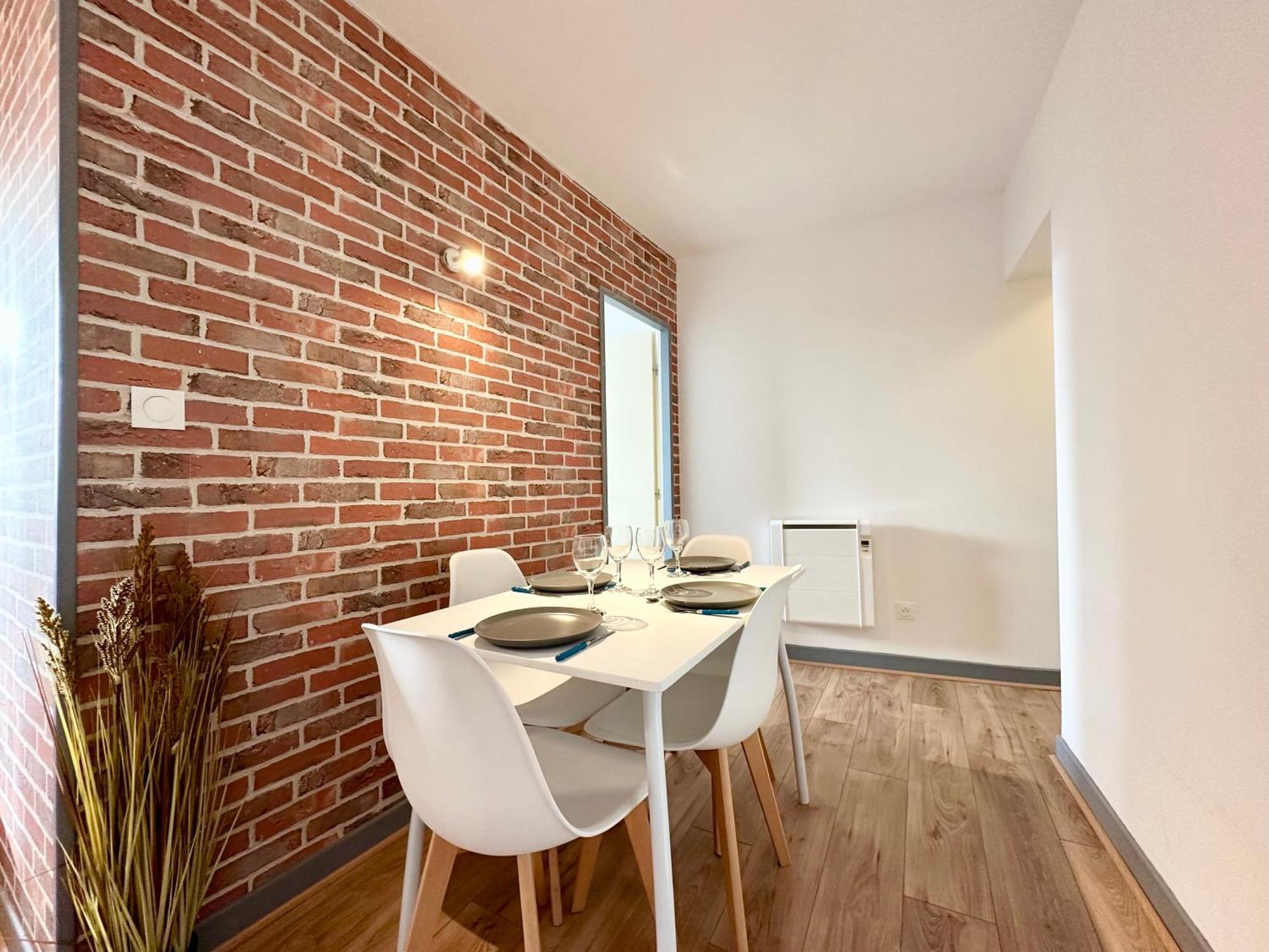 Apartamento La Confluence - Vue Imprenable & Hyper Centre Mont de Marsan Exterior foto